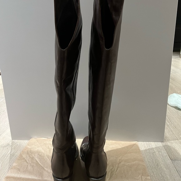 *SOLD* Ralph Lauren Calfskin Safia Boot - Picture 5 of 7